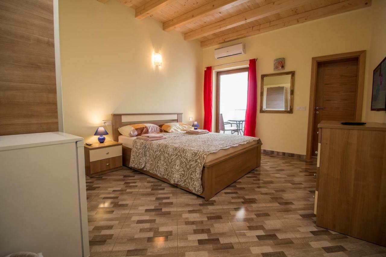 Nice Place Ρόβινι Εξωτερικό φωτογραφία