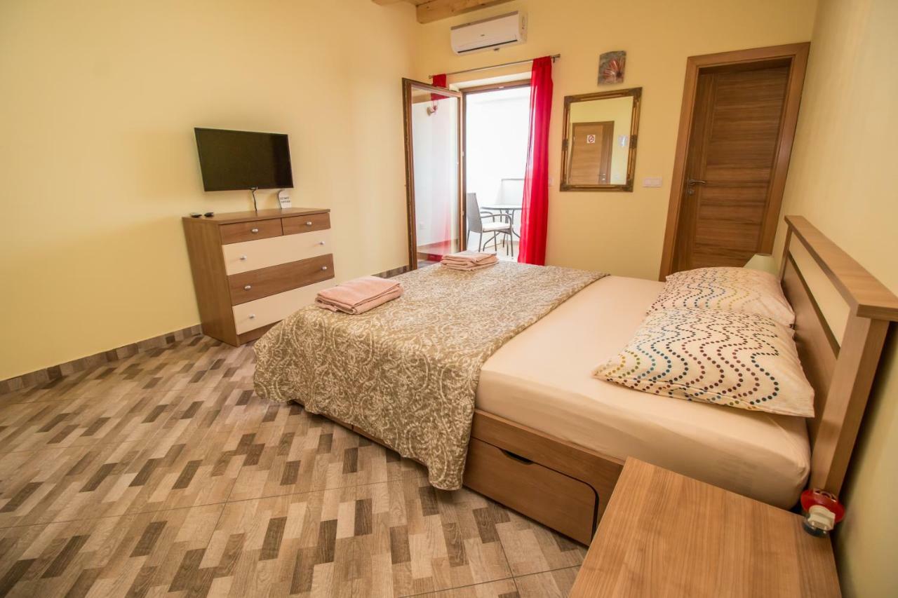 Nice Place Ρόβινι Εξωτερικό φωτογραφία